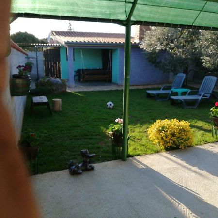 Nella Apartments Šišan Bagian luar foto