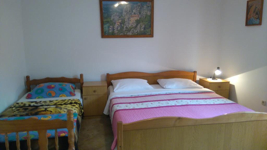 Nella Apartments Šišan Bagian luar foto